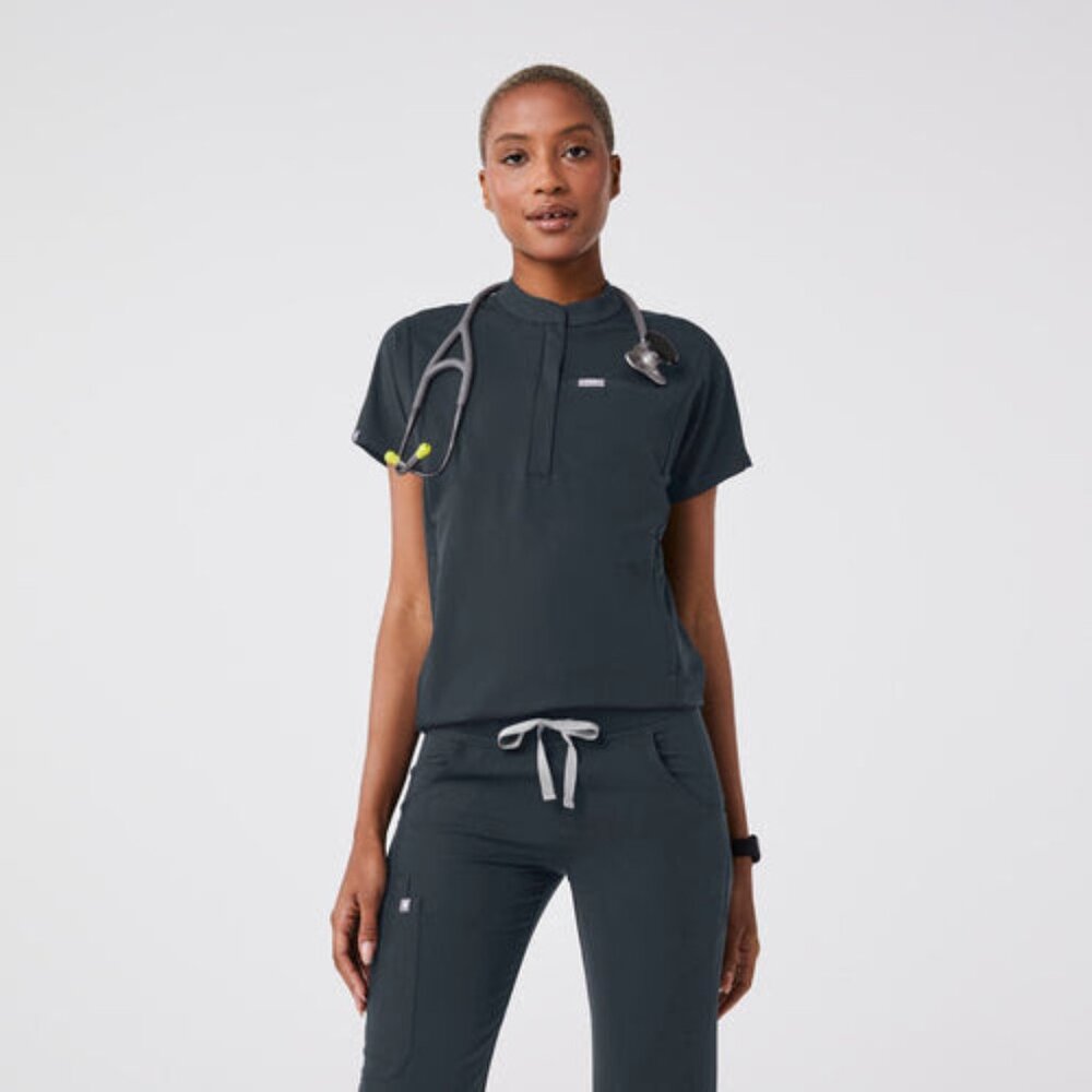 Figs Montex Scrub Top In Dark Harbor. Women's Size Medium.
